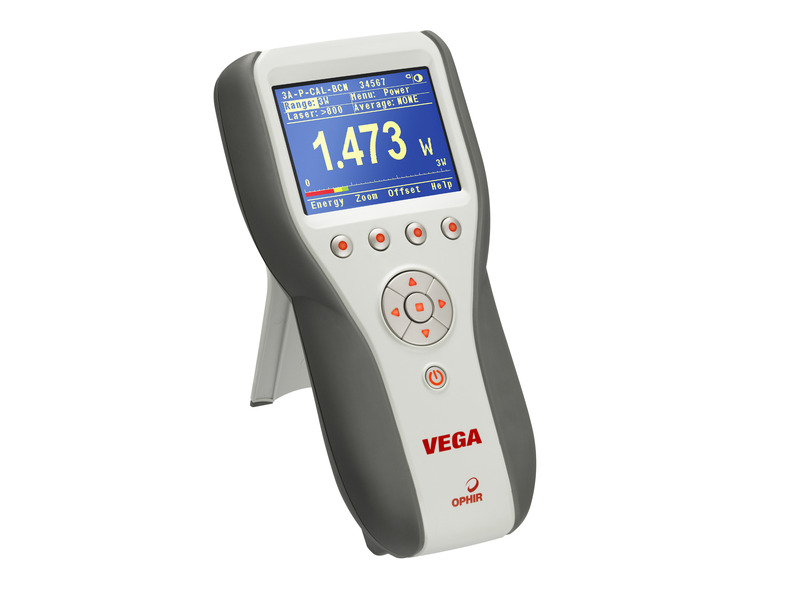 7Z01560_-_Vega_front__800w.jpg